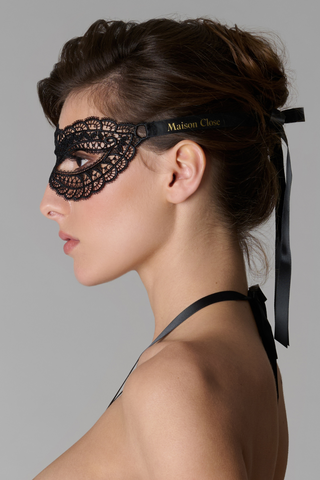 Guipure Black Lace Mask Maison Close Le Ravissant 